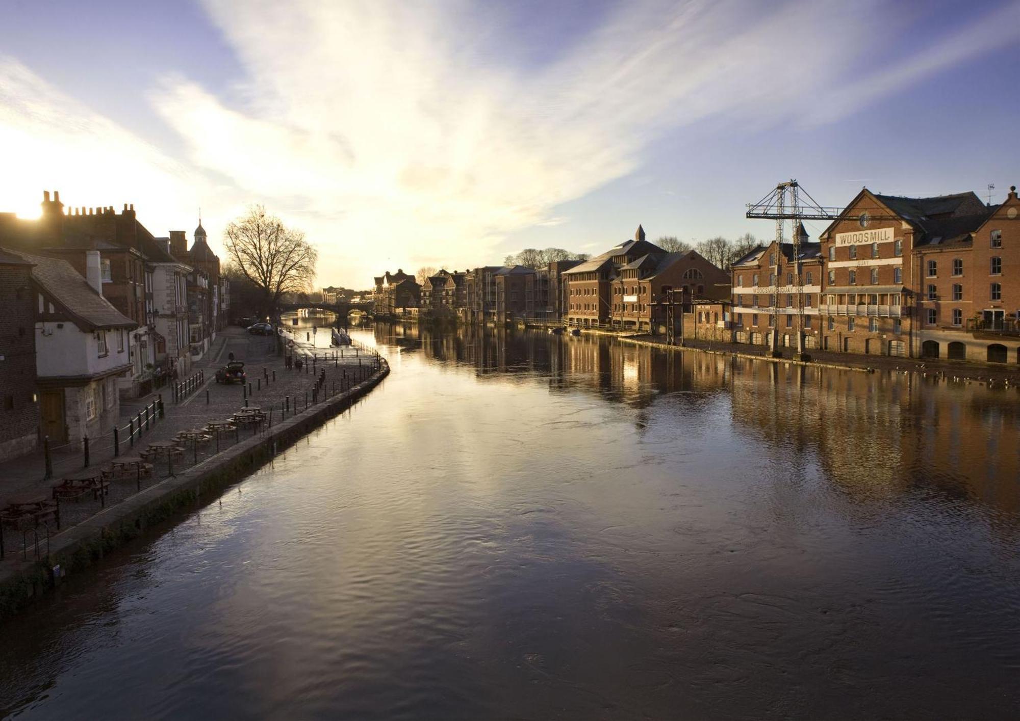 Stylish Apt With Minster Views I Pass The Keys York Exterior foto